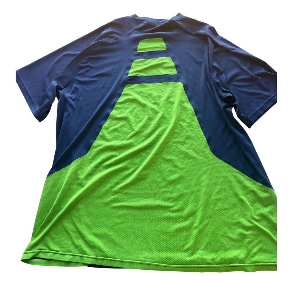Vintage NFL Mens Seattle Seahawks Performance Equipment T-Shirt XL‎ Blue Y2 - Picture 2 of 9